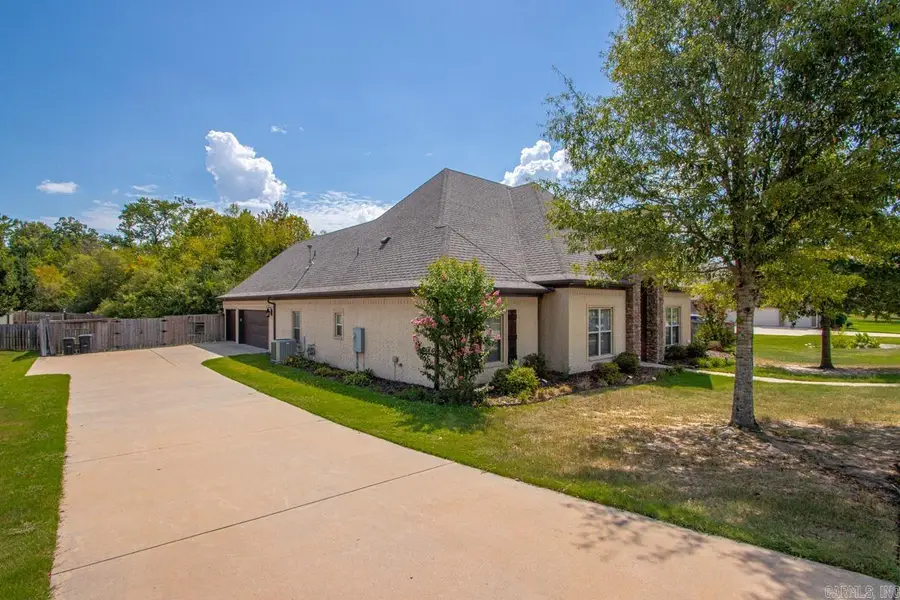 9016 Naples Cove, Benton, AR 72019 - #3
