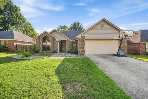 2420 Morse, Conway, AR 72034