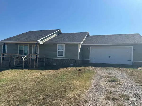 62 Co Rd 3533, Clarksville, AR 72830