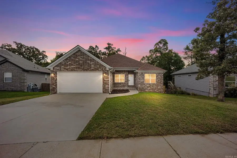 1816 Whitehaven Drive, North Little Rock, AR 72120 - #2