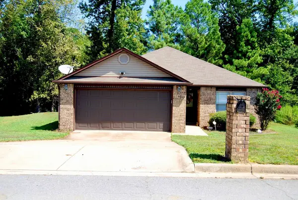 42 Bracey Circle, Little Rock, AR 72204