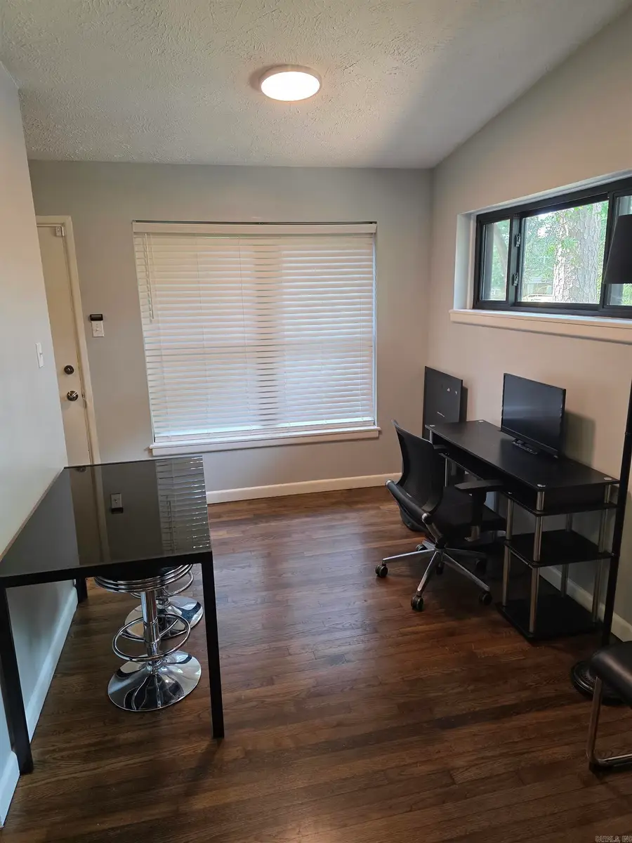 19 Woodcliff Circle, Little Rock, AR 72204 - #2