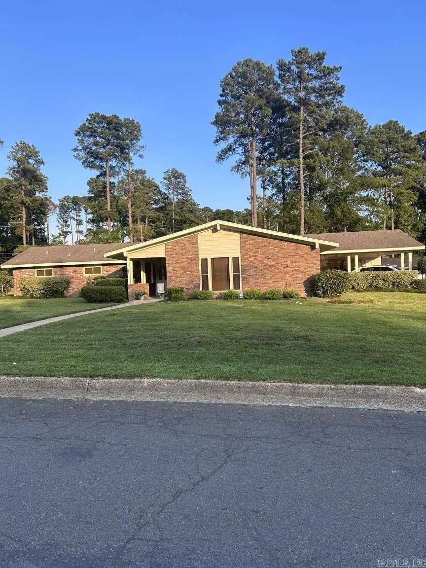 321 Brookridge Drive, Camden, AR 71701 - #1