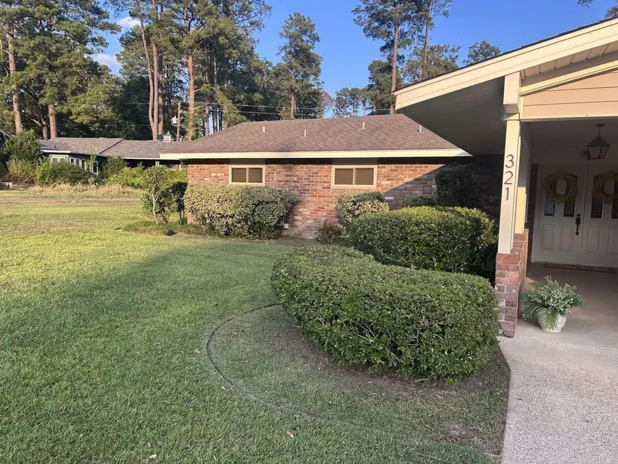 321 Brookridge Drive, Camden, AR 71701 - #3