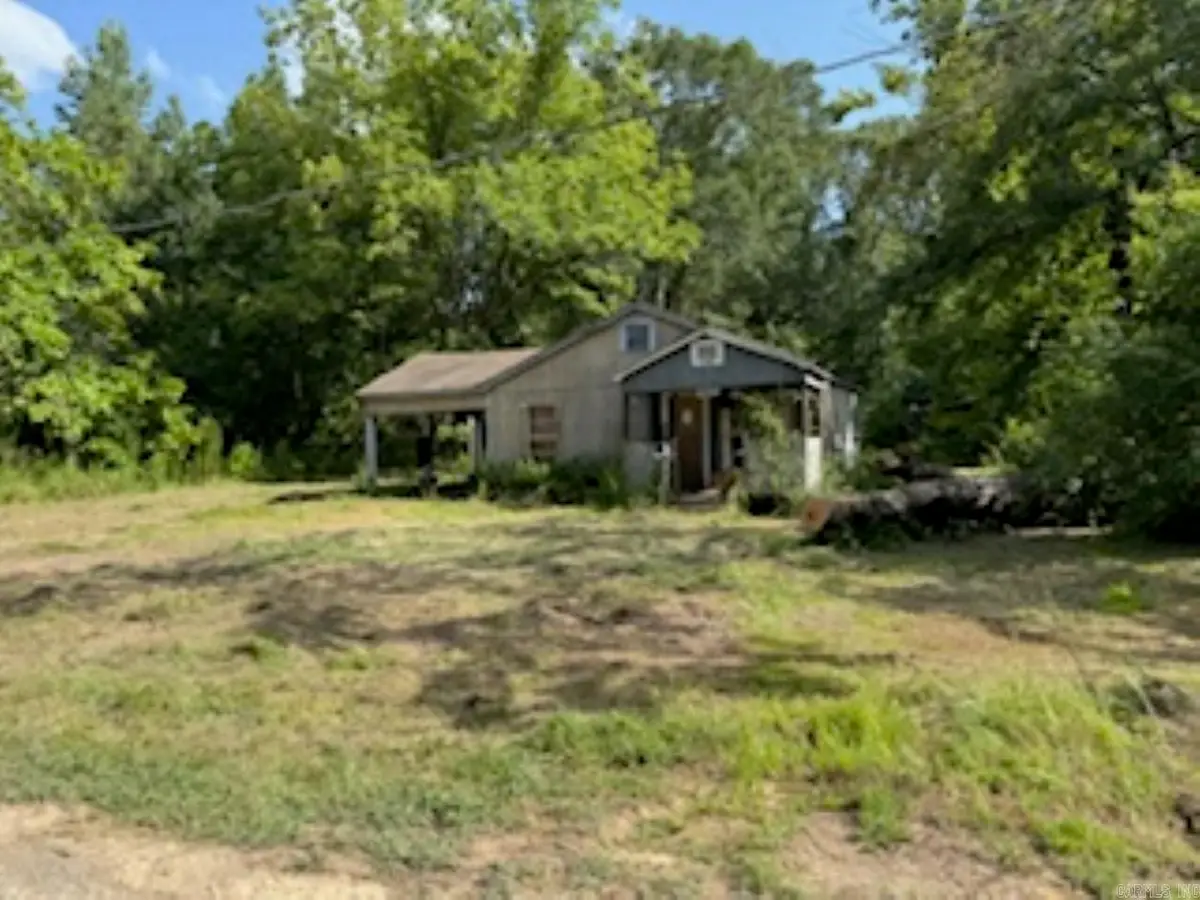 257 Cedar St, Camden, AR 71701 - #1