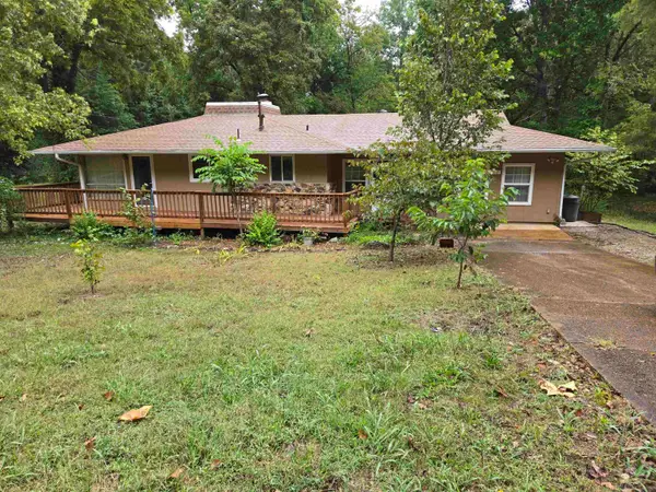 30 Suanee Drive, Cherokee Village, AR 72529