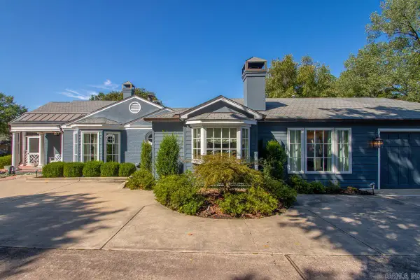 39 St Johns Place, Little Rock, AR 72207