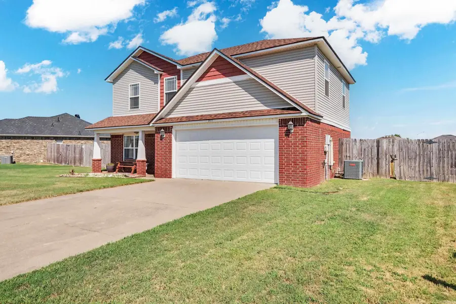 801 Anemone Drive, North Little Rock, AR 72117 - #2