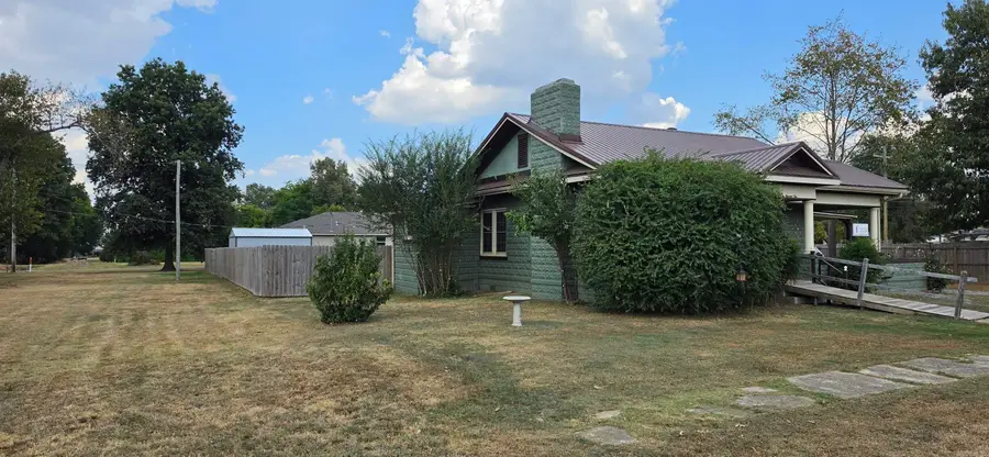 604 Jackson Ave, Wynne, AR 72396 - #3