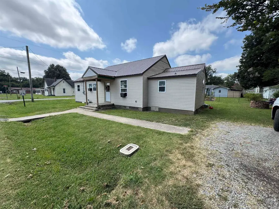 487 S Garfield Avenue, Piggott, AR 72454 - #2