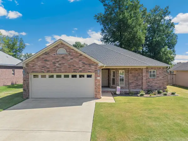 1490 Norbert Circle, Conway, AR 72034