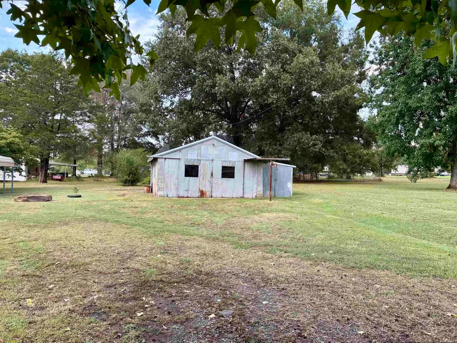 202 E Bennett St., Letona, AR 72085 - #2