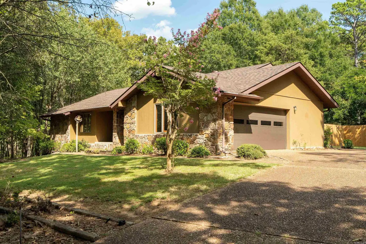 5 Westpark Drive, Heber Springs, AR 72543 - #1