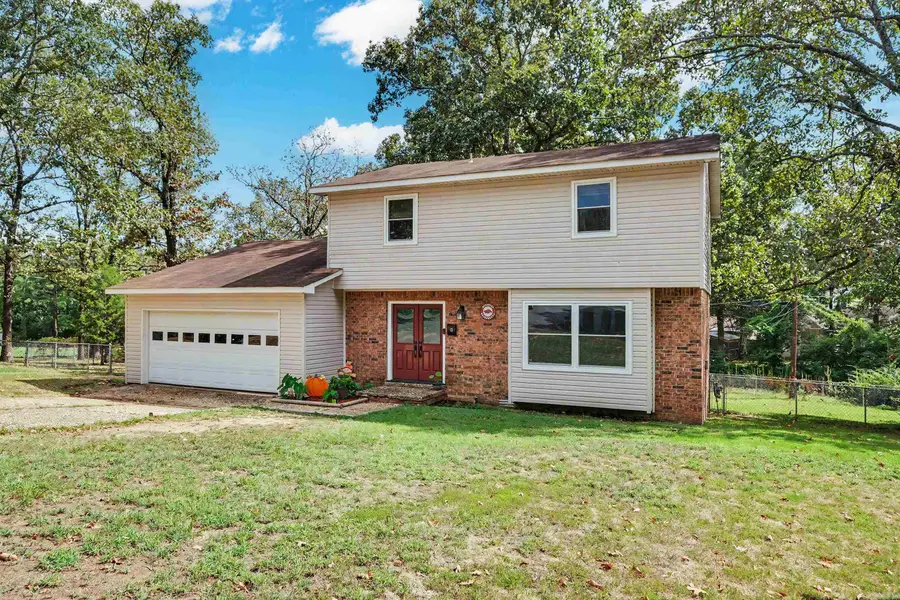 12 Sallisaw Ct, North Little Rock, AR 72116 - #3