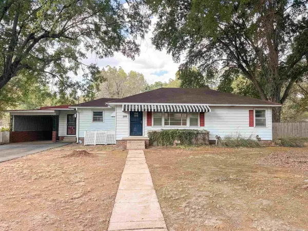 301 E 14th Street, Judsonia, AR 72081