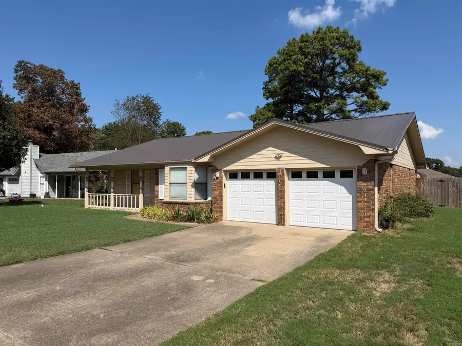 618 Nottingham Cv, Jacksonville, AR 72076 - #2