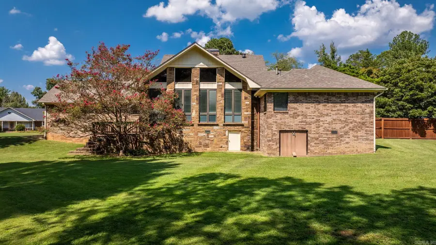 1501 Quail Creek, Conway, AR 72032 - #3