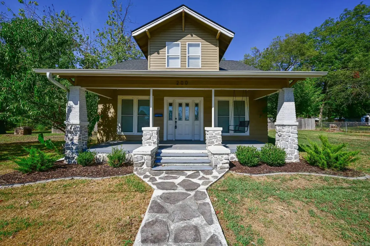 200 Gann St, Mena, AR 71953 - #1