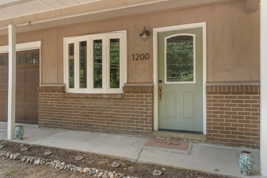 1200 Chris Drive, Benton, AR 72015 - #3