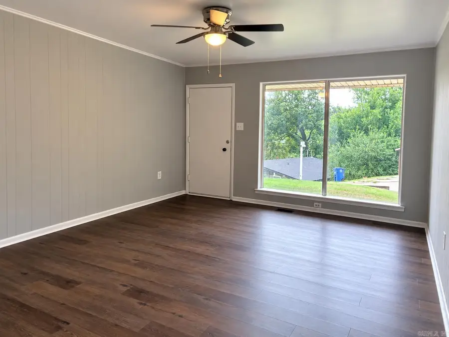 427 Sierra Madre Drive, North Little Rock, AR 72118 - #2