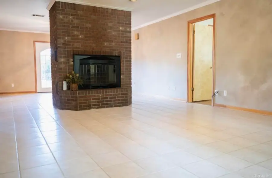 902 Meredith Street, White Hall, AR 71602 - #3