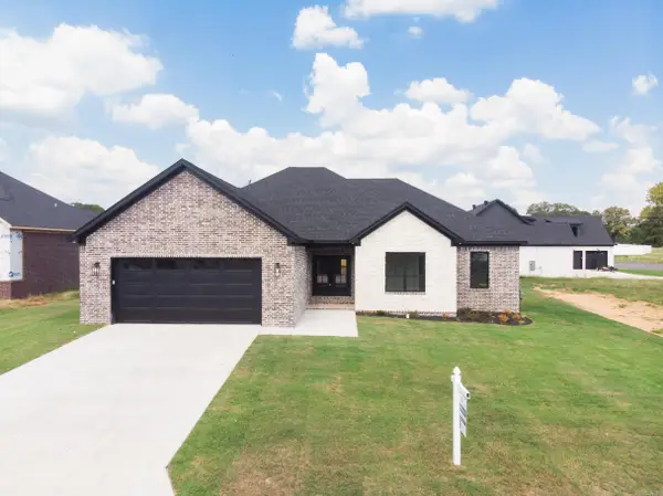 14 Albion Court, Cabot, AR 72023