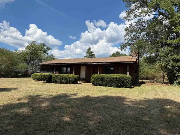 151 Bradley 20 Road, Warren, AR 71671