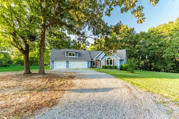 Address Withheld By Seller, Flippin, AR 72634