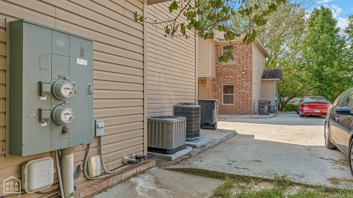 1104 Cartwright, Jonesboro, AR 72401 - #1