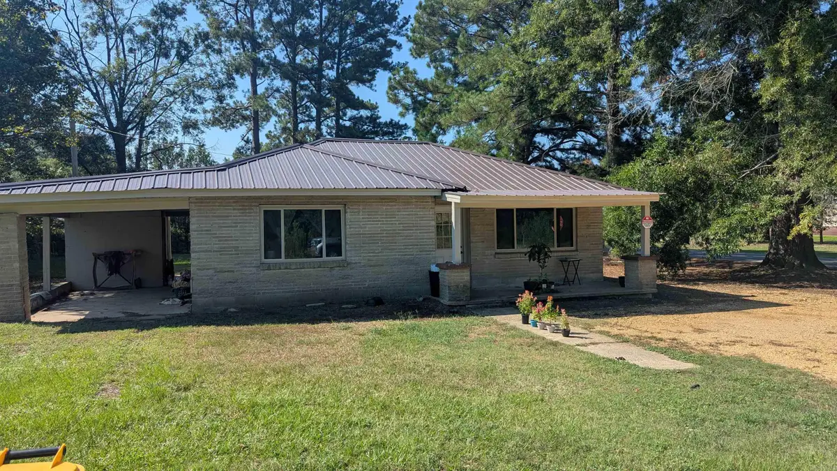 103 E First, Poyen, AR 72128 - #1