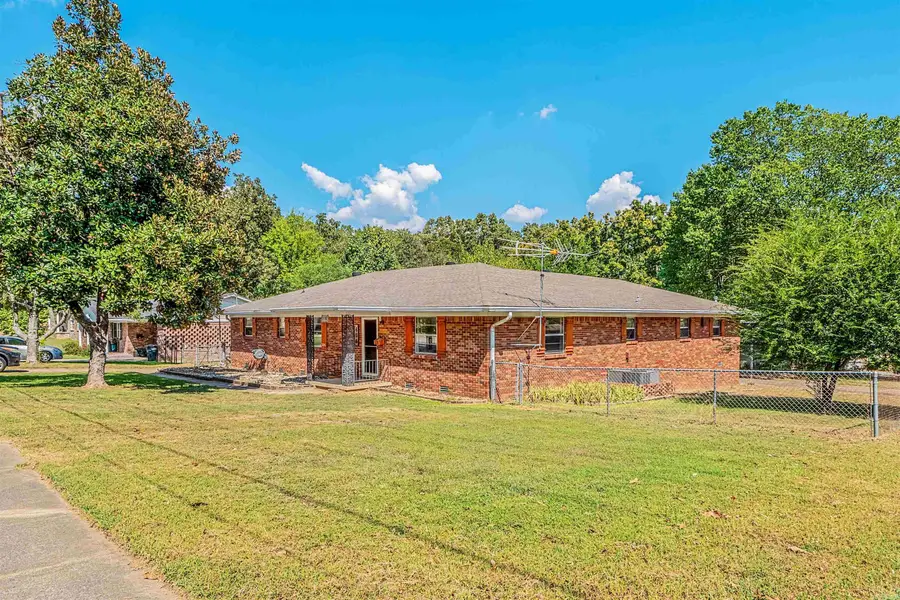 406 S Claremont Ave, Sherwood, AR 72120 - #2