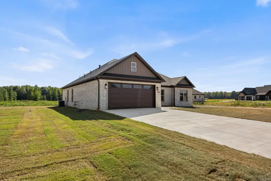 2324 Lakewood Circle, Cabot, AR 72023 - #3