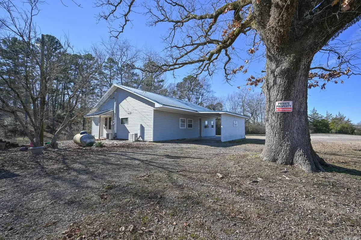 4574 Hwy 8 E, Mena, AR 71953 - #1