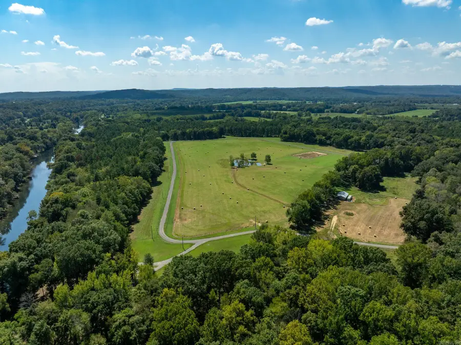 000 Sunshine Ln., Pangburn, AR 72121 - #2