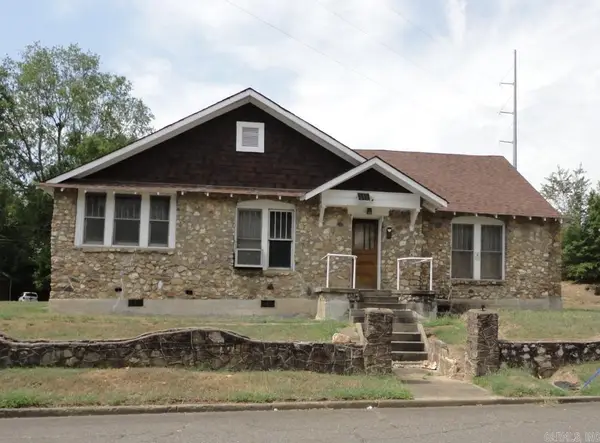 1148 Pleasant Street, Hot Springs, AR 71913