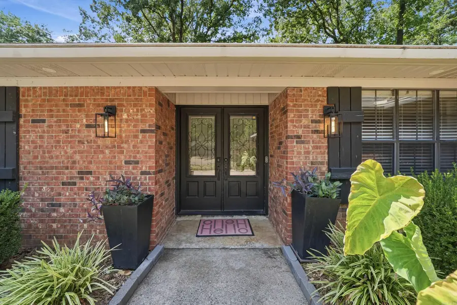 7 Woodbridge Drive, Conway, AR 72034 - #2