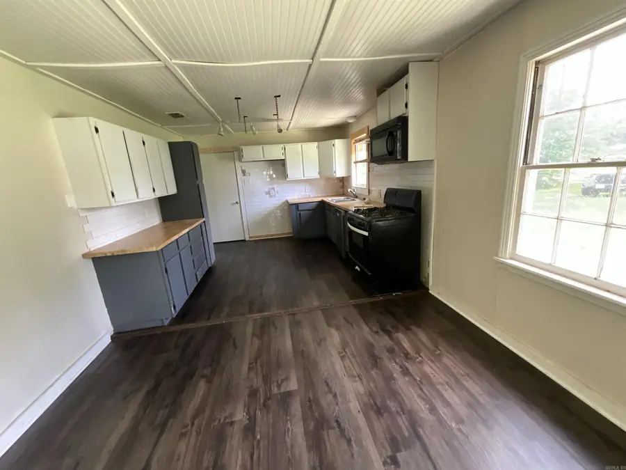 308 E Douglas, Jefferson, TX 75657 - #3