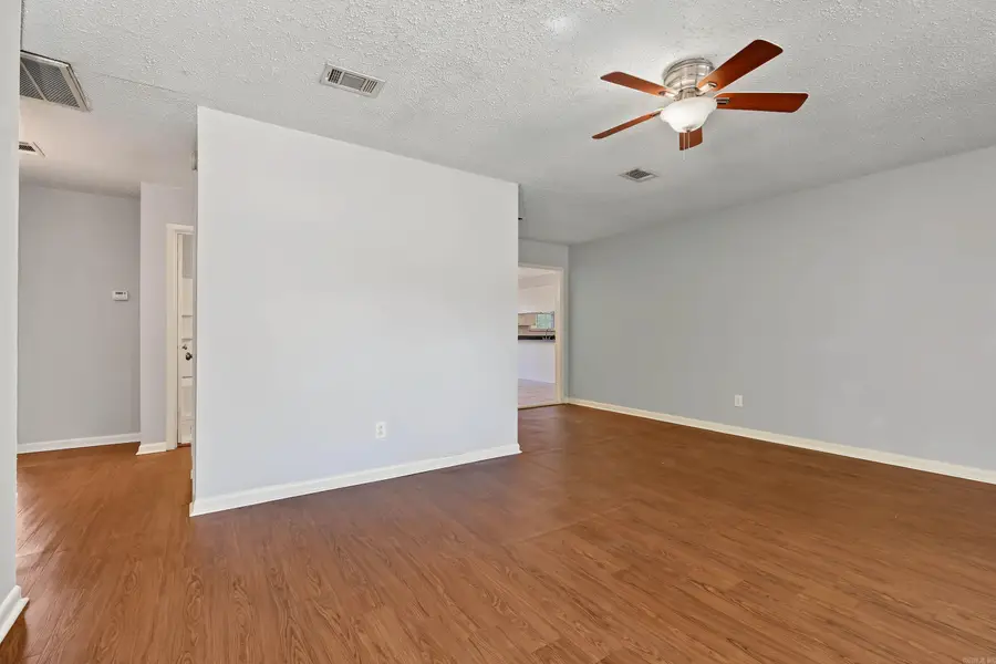 2011 Broken Arrow Dr., North Little Rock, AR 72118 - #2