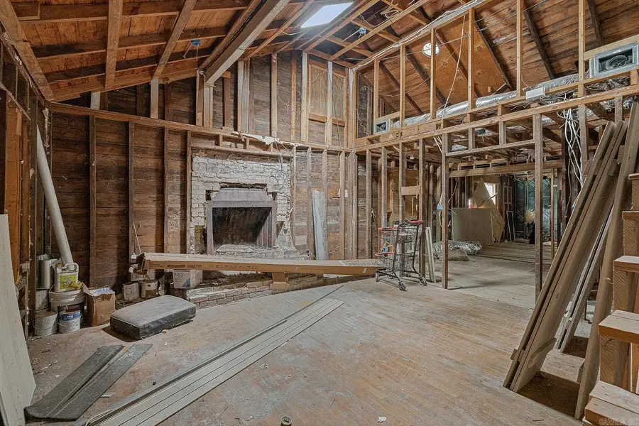 1204 W Cherry Avenue, Jonesboro, AR 72401 - #2