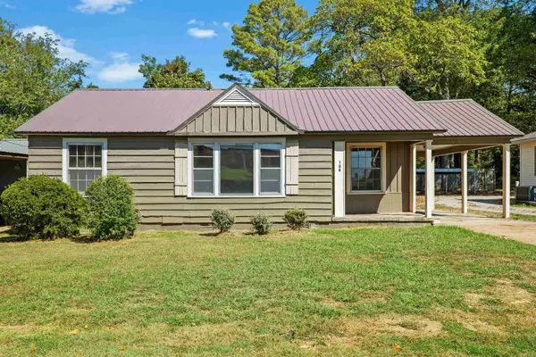 106 W Collage Street, Jonesboro, AR 72401