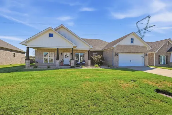 150 Grey Fox Drive, Conway, AR 72034