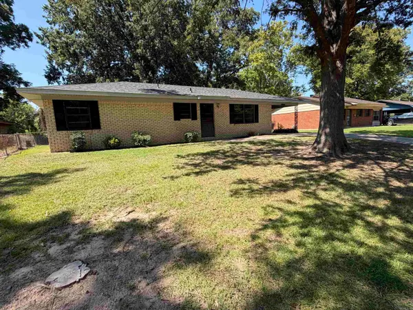 1302 Nebraska, Pine Bluff, AR 71601
