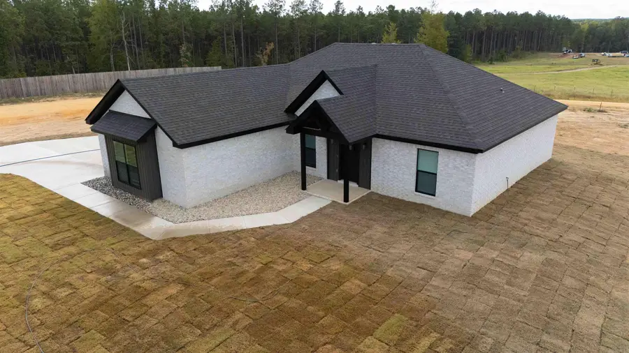 10723 W Miller Sardis Road, Bauxite, AR 72011 - #2