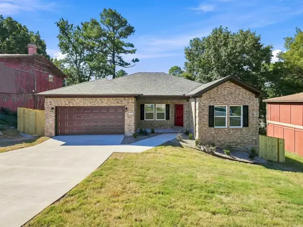 11 British Colonial Drive, Little Rock, AR 72206