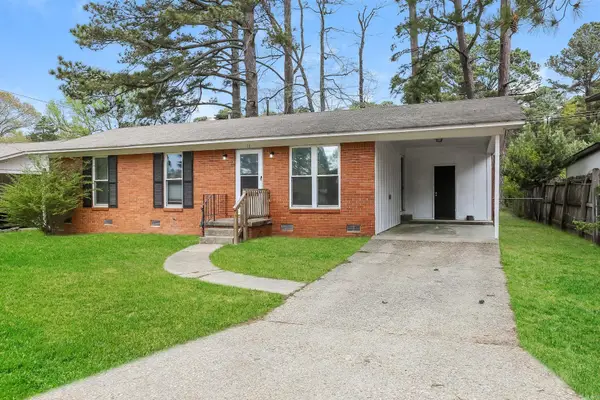 11 Regency Circle, Little Rock, AR 72209