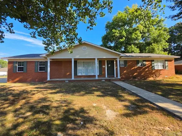 302 Mildred Dr, Wynne, AR 72396