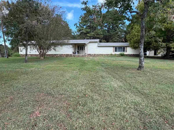 870 Budd Creek Road, Greers Ferry, AR 72067