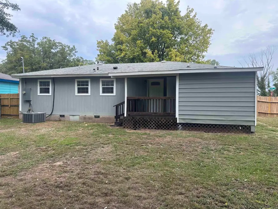 6705 Tracy Avenue, Little Rock, AR 72206 - #2