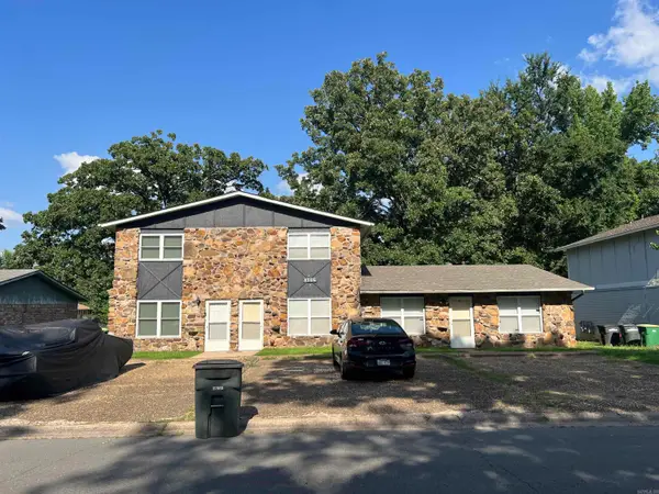 8306 Woodview Drive East, Sherwood, AR 72120