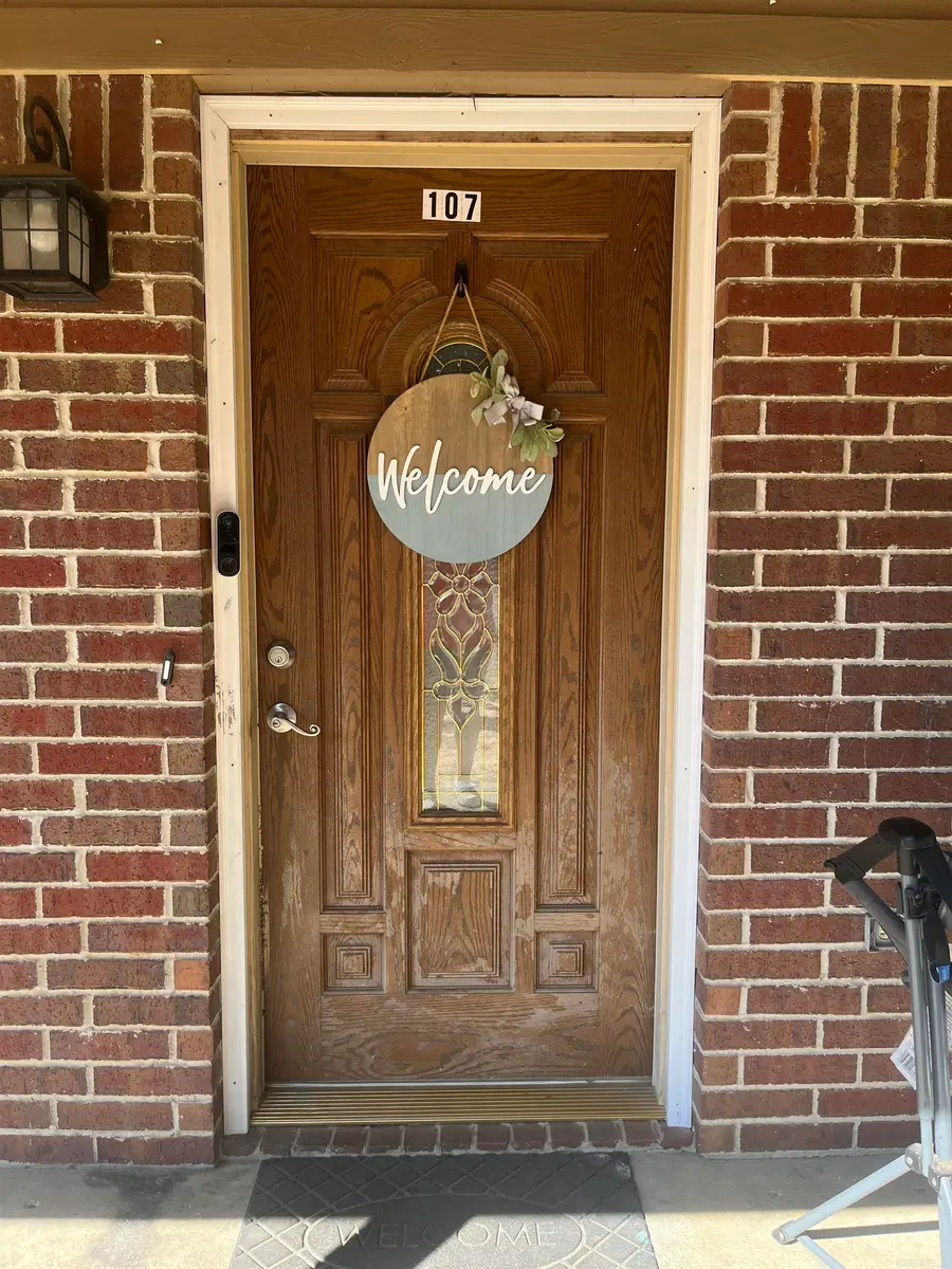 107 N 10th Street, Nashville, AR 71852 - #2